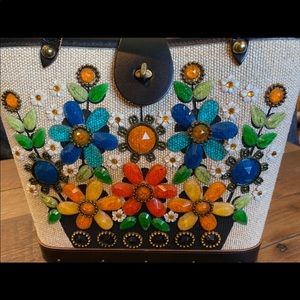 VINTAGE Enid Collins purse, beautiful
